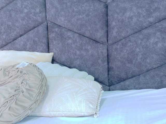 Mia-Anderson's BongaCams show and profile