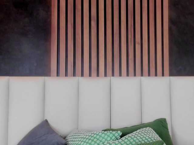 Mia-Anderson's BongaCams show and profile