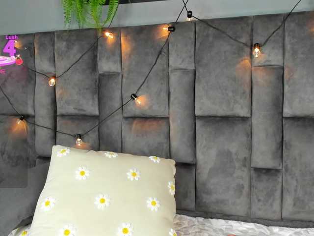 Mia-Anderson's BongaCams show and profile