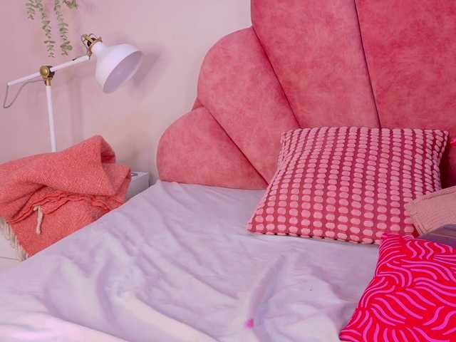 Mia-Anderson's BongaCams show and profile