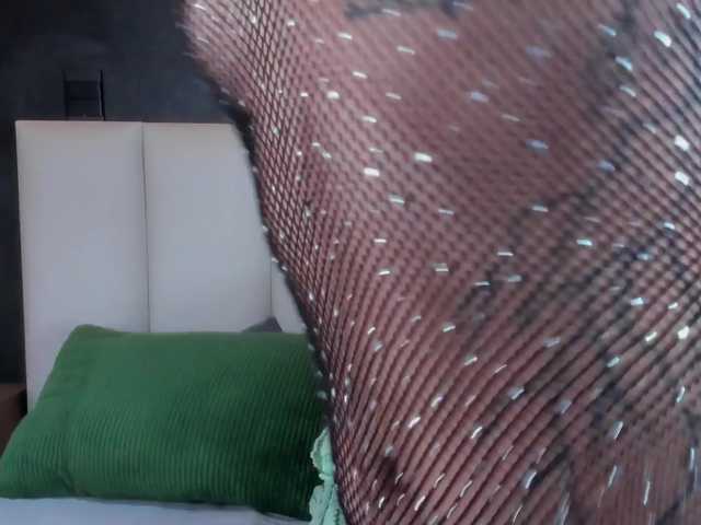 Mia-Anderson's BongaCams show and profile