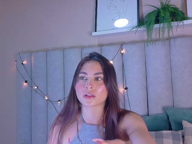 Mia-Anderson's BongaCams show and profile