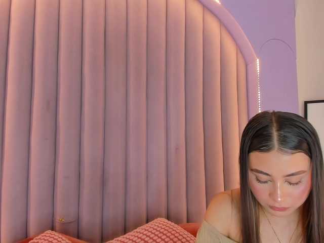 Mia-Anderson's BongaCams show and profile