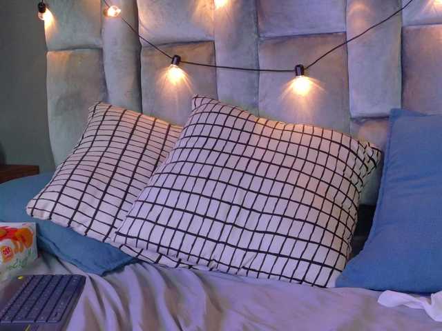 Mia-Anderson's BongaCams show and profile