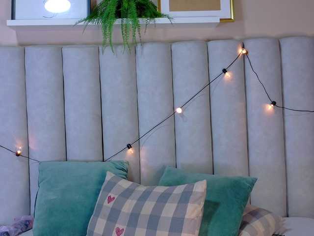 Mia-Anderson's BongaCams show and profile