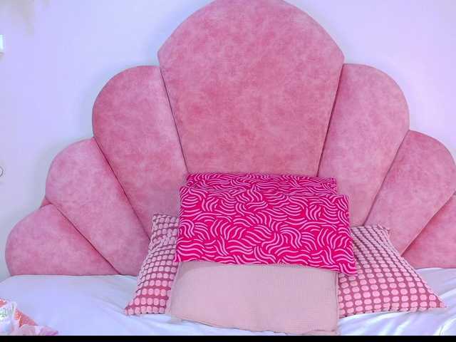 Mia-Anderson's BongaCams show and profile