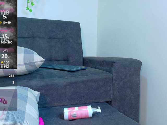 Mia-Anderson's BongaCams show and profile