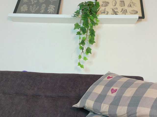 Mia-Anderson's BongaCams show and profile