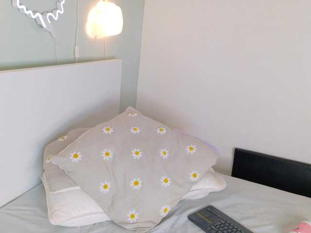 Mia-Anderson's BongaCams show and profile