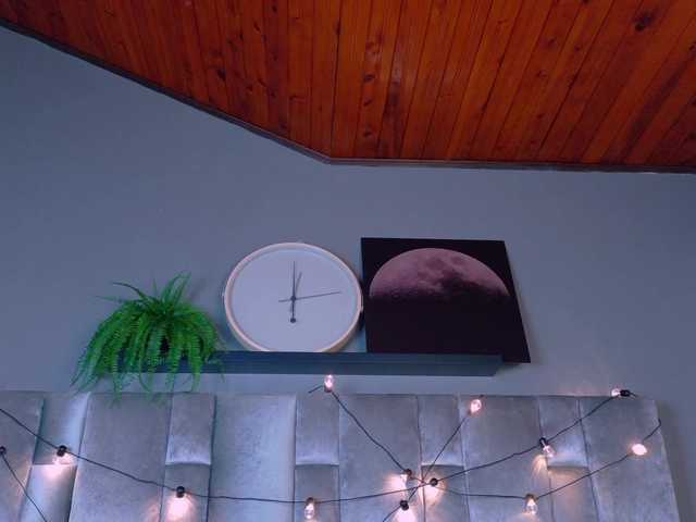 Mia-Anderson's BongaCams show and profile