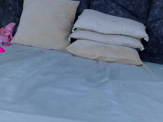 Mia-Anderson's BongaCams show and profile