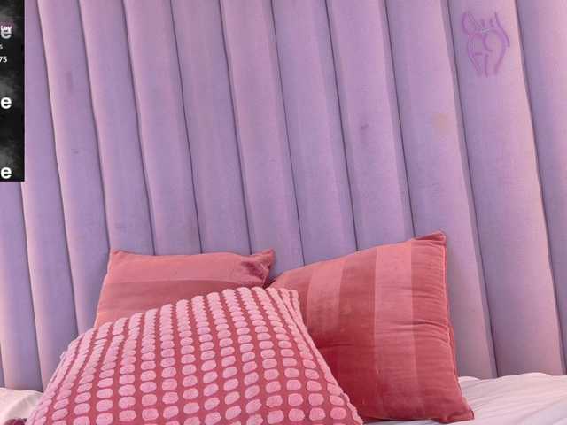 Mia-Anderson's BongaCams show and profile