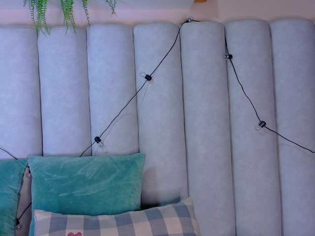 Mia-Anderson's BongaCams show and profile