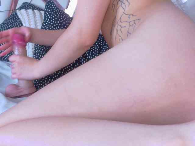 Mia-Anderson Mia-Anderson