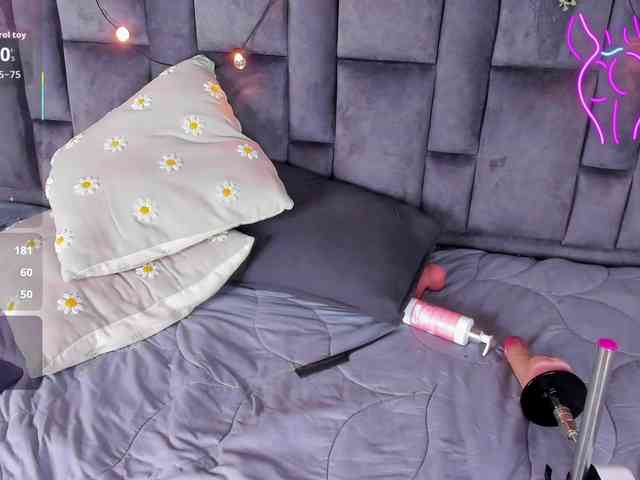 Mia-Anderson Mia-Anderson