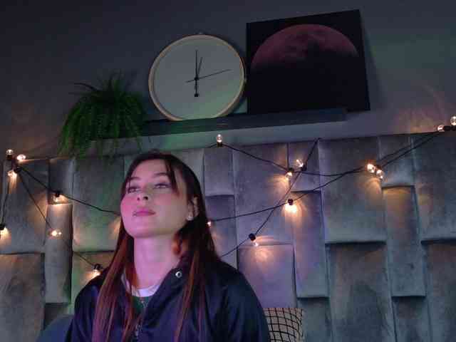 Mia-Anderson Mia-Anderson