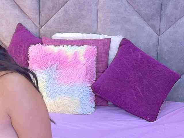 Abigail-Blaze webcam