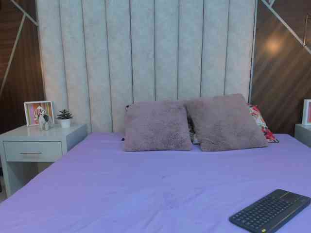 Abigail-Blaze webcam