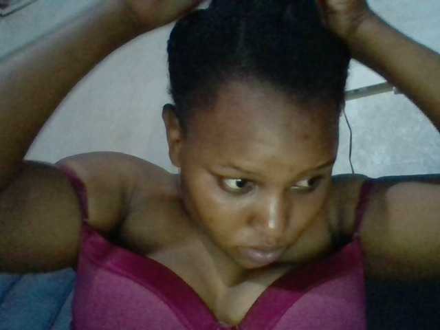 Fuckyah's BongaCams show and profile