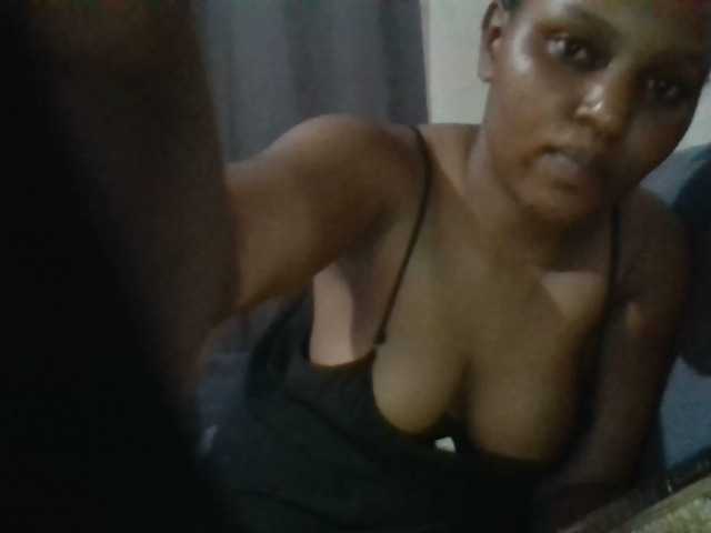 Fuckyah's BongaCams show and profile