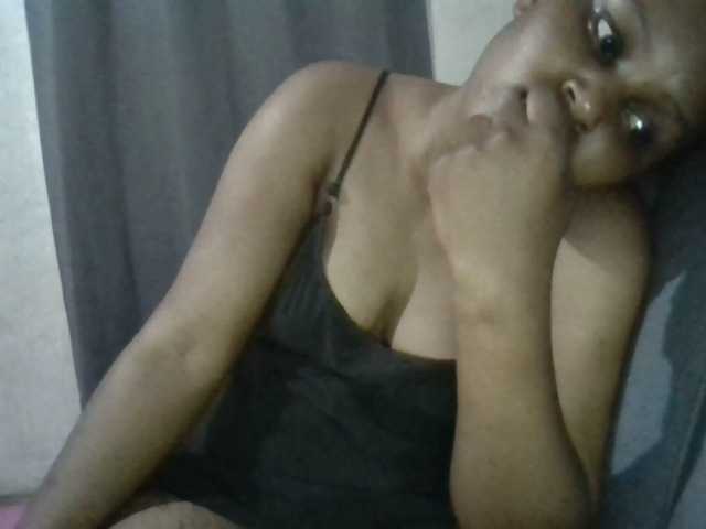 Fuckyah's BongaCams show and profile