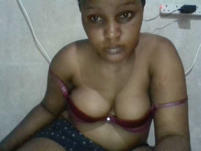 Fuckyah's BongaCams show and profile