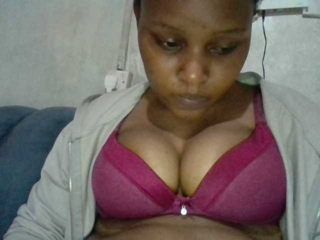 Fuckyah's BongaCams show and profile