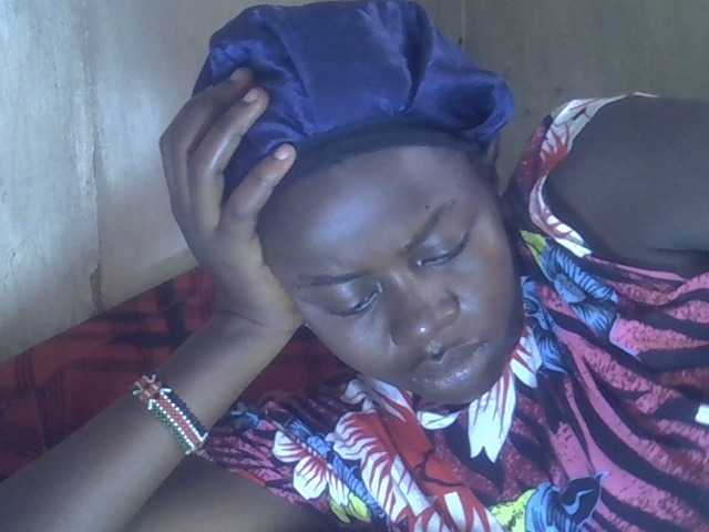 Lavella's BongaCams show and profile