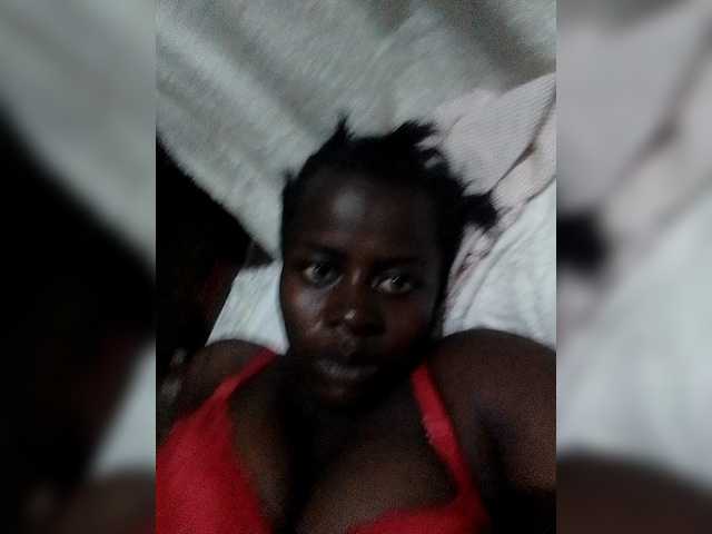 Lavella Profile Image