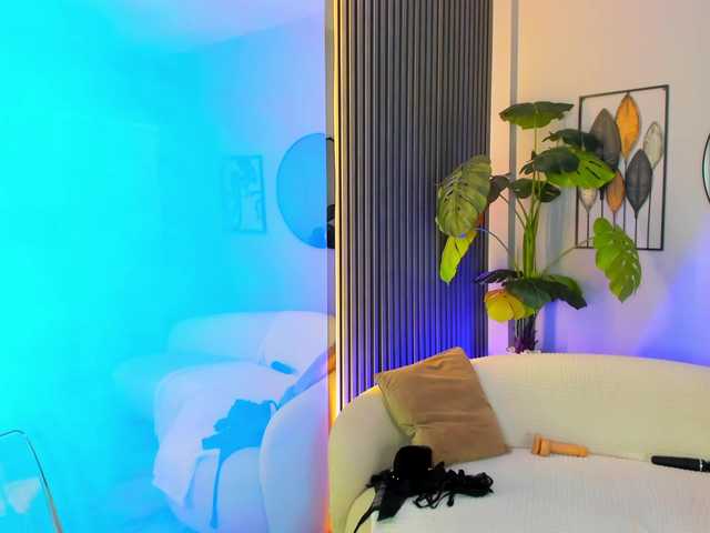 Kaya-Sins's BongaCams show and profile