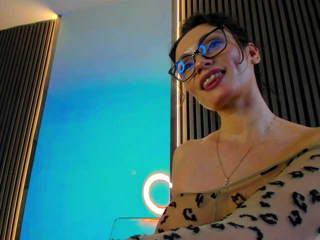 Kaya-Sins's BongaCams show and profile