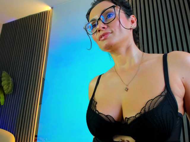 Kaya-Sins's BongaCams show and profile