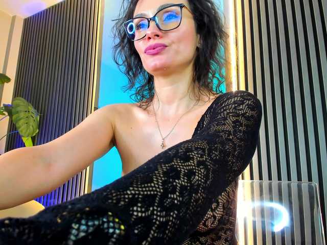 Kaya-Sins's BongaCams show and profile