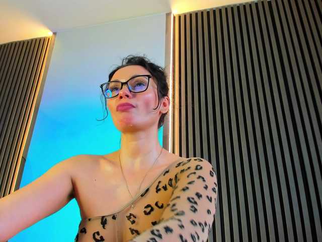 Kaya-Sins's BongaCams show and profile