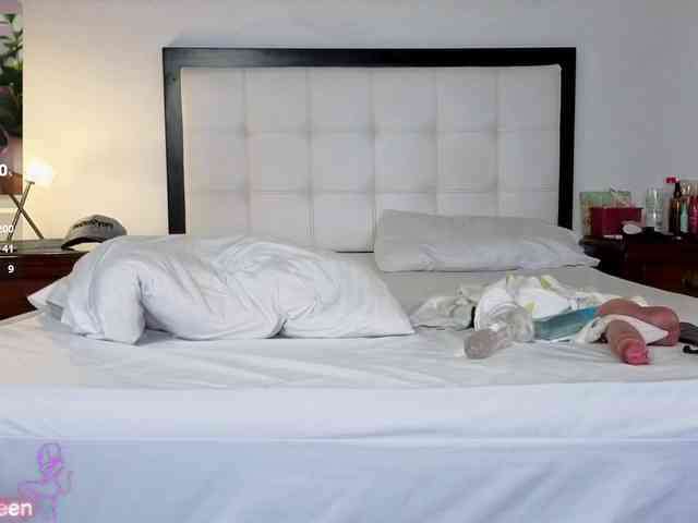 Cerecitaqueenn webcam