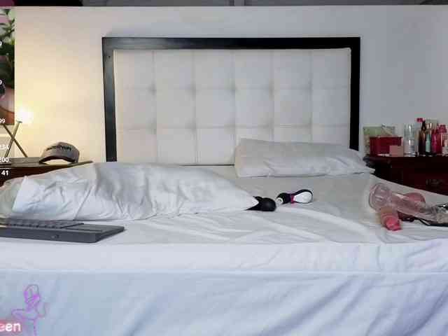 Cerecitaqueenn webcam