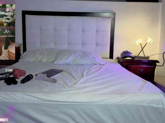 Cerecitaqueenn webcam