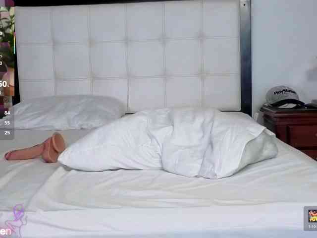 Cerecitaqueenn webcam