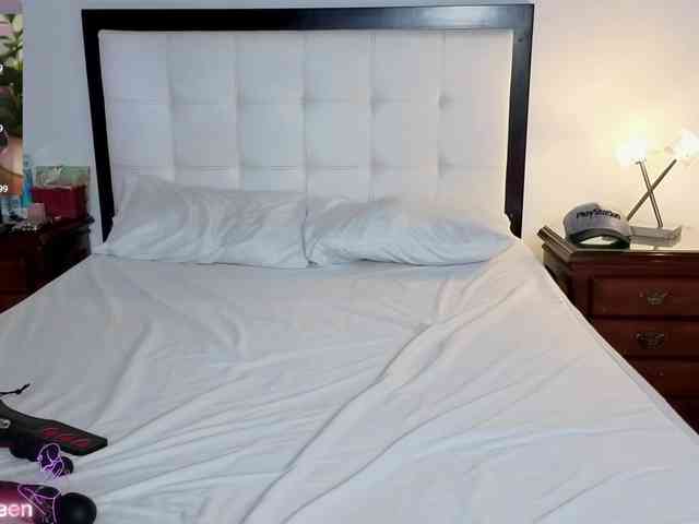 Cerecitaqueenn webcam