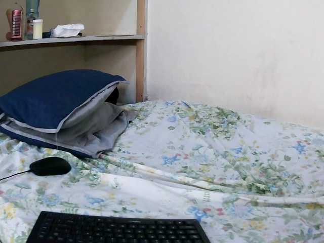 le modèle Lencer254 est en webcam porno dans un show sur le site bongacams, il possède les tags suivants: Ebony,Redhead,Shaved