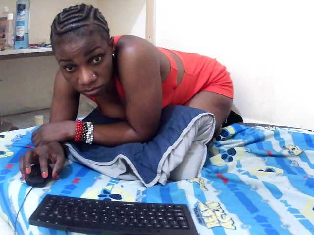 Karenato's BongaCams show and profile