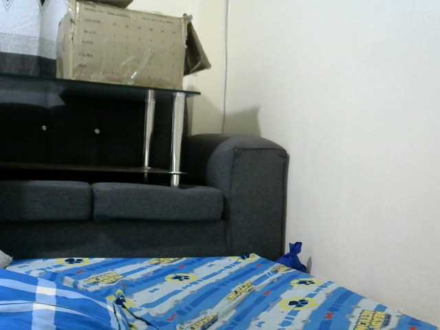 Karenato webcam bongacams model stream image