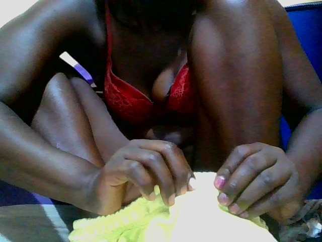 Sexylynn32 from BongaCams is Freechat