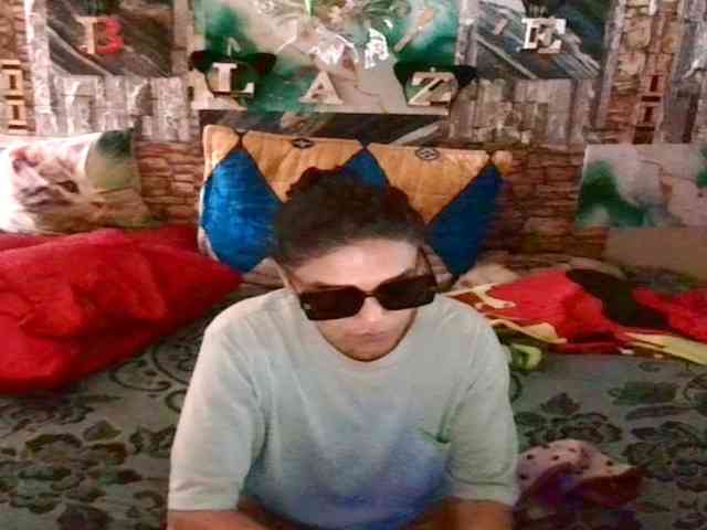 IndianBlaze00 webcam