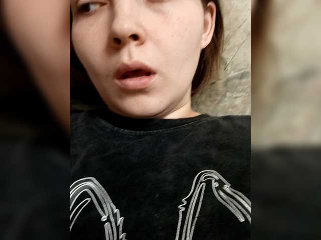 FoxyLoVe01's BongaCams show and profile