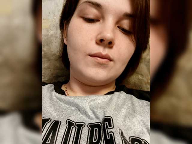 FoxyLoVe01's BongaCams show and profile