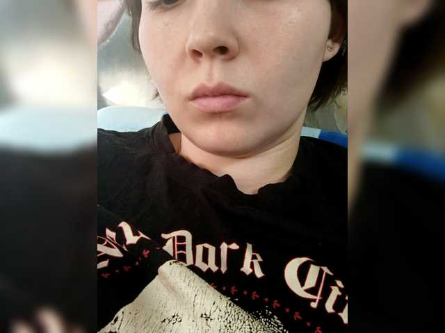 FoxyLoVe01's BongaCams show and profile