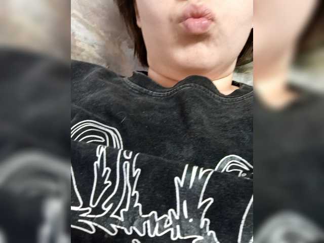 FoxyLoVe01's BongaCams show and profile