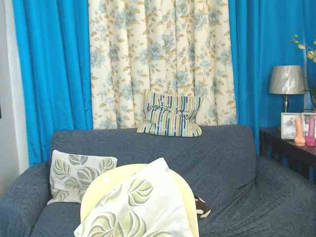 SexxyHotGoddes4uxxx webcam