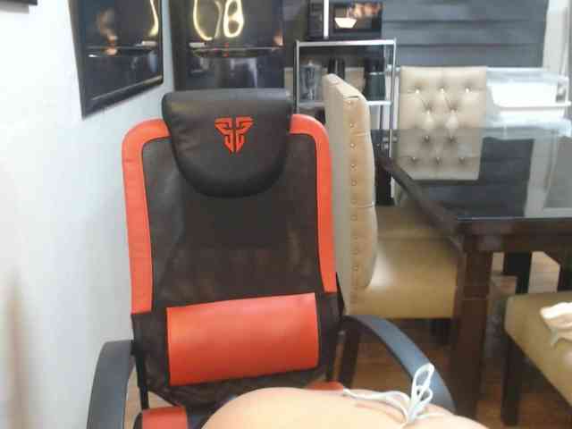 SexxyHotGoddes4uxxx webcam